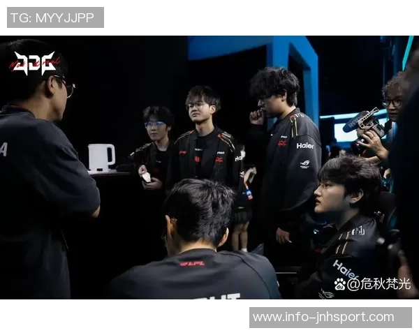 聚焦英雄联盟：解析JDG战队的崛起与力量源泉